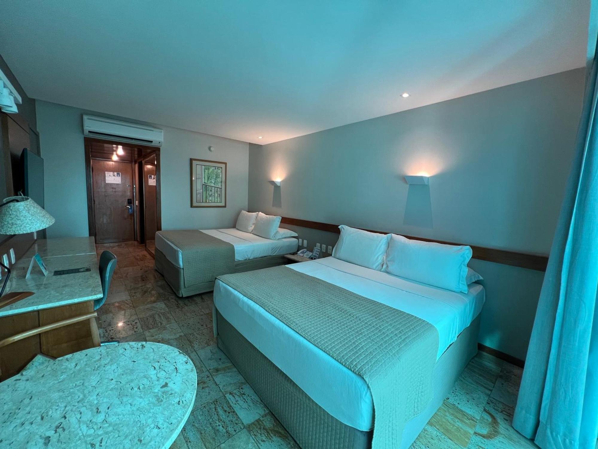 Atlante Plaza Hotel 5*